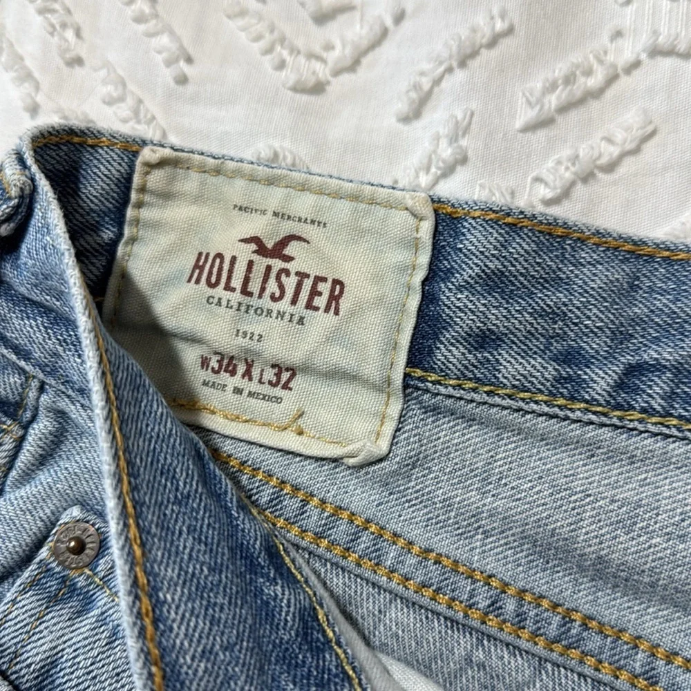 Hollister Men’s Straight Leg Denim Jeans Size 34 X 32